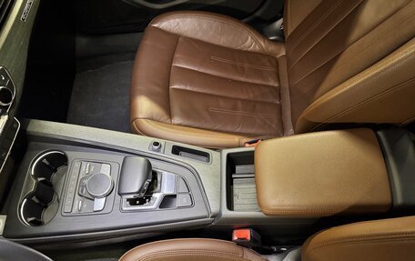 Audi A4, 2019 год, 3 100 000 рублей, 5 фотография