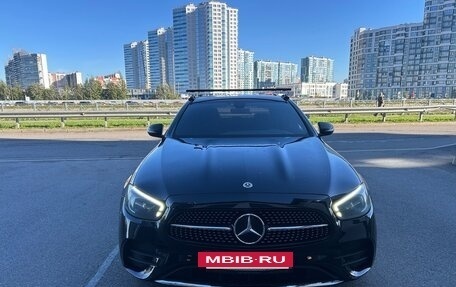 Mercedes-Benz E-Класс, 2021 год, 3 400 000 рублей, 4 фотография