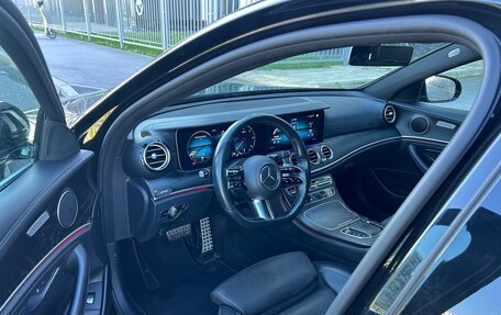Mercedes-Benz E-Класс, 2021 год, 3 400 000 рублей, 17 фотография