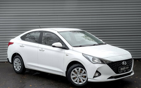 Hyundai Solaris II рестайлинг, 2022 год, 1 545 000 рублей, 3 фотография