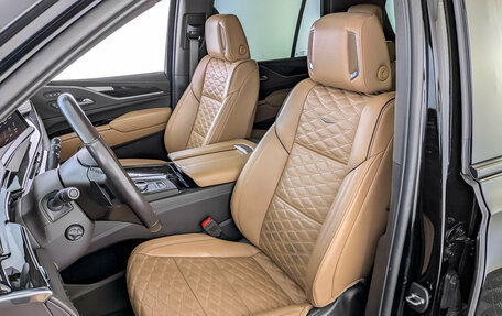 Cadillac Escalade V, 2023 год, 10 500 000 рублей, 21 фотография
