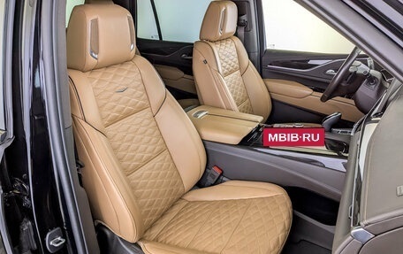 Cadillac Escalade V, 2023 год, 10 500 000 рублей, 24 фотография