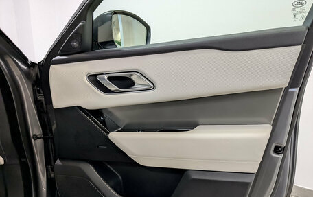 Land Rover Range Rover Velar I, 2017 год, 3 350 000 рублей, 25 фотография