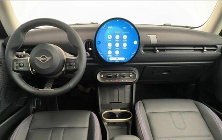 MINI Hatch, 2024 год, 4 200 000 рублей, 10 фотография