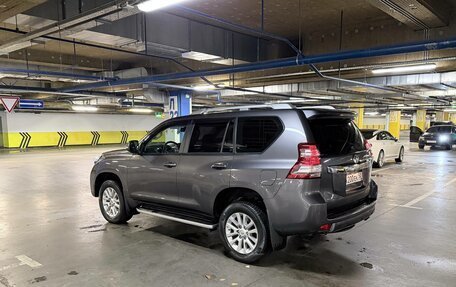 Toyota Land Cruiser Prado 150 рестайлинг 2, 2014 год, 4 100 000 рублей, 4 фотография