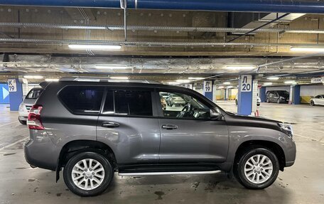 Toyota Land Cruiser Prado 150 рестайлинг 2, 2014 год, 4 100 000 рублей, 6 фотография