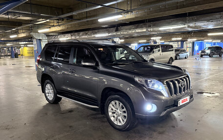 Toyota Land Cruiser Prado 150 рестайлинг 2, 2014 год, 4 100 000 рублей, 7 фотография