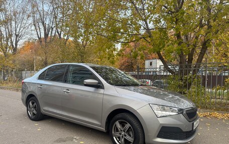 Skoda Rapid II, 2021 год, 1 620 000 рублей, 2 фотография
