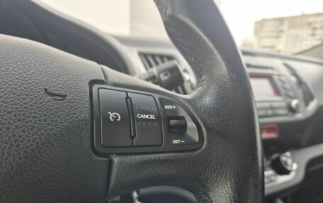 KIA Sportage III, 2010 год, 900 000 рублей, 17 фотография
