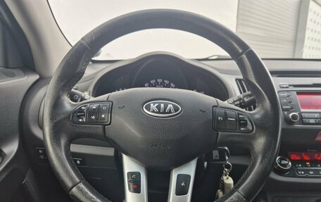 KIA Sportage III, 2010 год, 900 000 рублей, 15 фотография