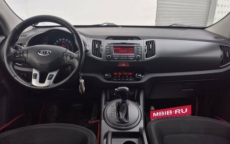 KIA Sportage III, 2010 год, 900 000 рублей, 11 фотография