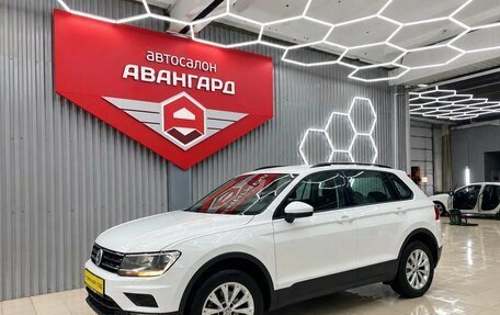 Volkswagen Tiguan II, 2018 год, 2 050 000 рублей, 6 фотография