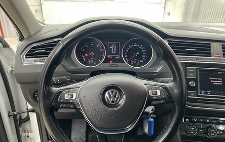Volkswagen Tiguan II, 2018 год, 2 050 000 рублей, 16 фотография