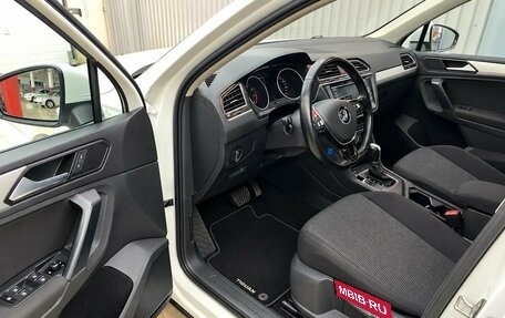Volkswagen Tiguan II, 2018 год, 2 050 000 рублей, 11 фотография