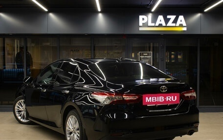 Toyota Camry, 2019 год, 2 809 000 рублей, 3 фотография
