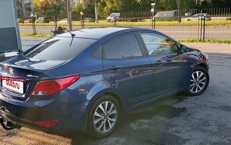 Hyundai Solaris II рестайлинг, 2015 год, 800 000 рублей, 9 фотография