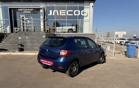 Renault Sandero II рестайлинг, 2015 год, 700 000 рублей, 5 фотография