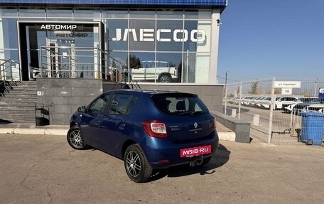 Renault Sandero II рестайлинг, 2015 год, 700 000 рублей, 7 фотография