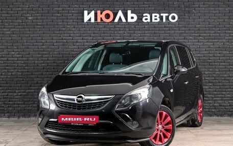 Opel Zafira C рестайлинг, 2013 год, 1 130 000 рублей, 2 фотография