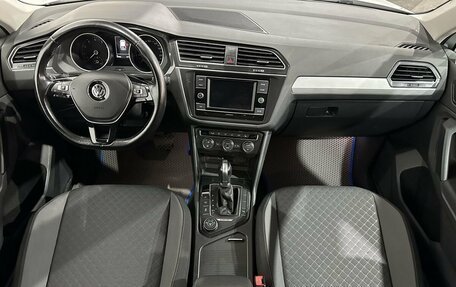 Volkswagen Tiguan II, 2017 год, 2 375 000 рублей, 9 фотография