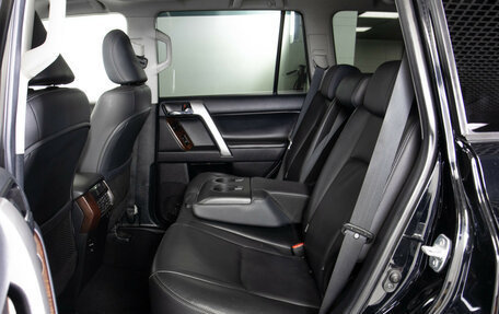 Toyota Land Cruiser Prado 150 рестайлинг 2, 2015 год, 4 238 000 рублей, 8 фотография