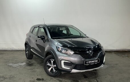 Renault Kaptur I рестайлинг, 2020 год, 1 550 000 рублей, 3 фотография