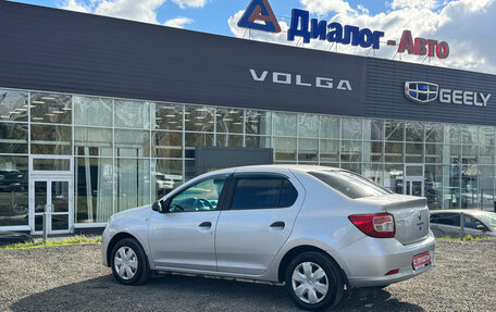 Renault Logan II, 2017 год, 748 000 рублей, 3 фотография