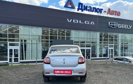 Renault Logan II, 2017 год, 748 000 рублей, 5 фотография