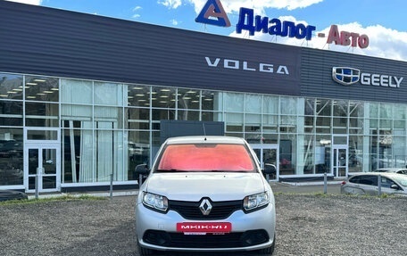 Renault Logan II, 2017 год, 748 000 рублей, 11 фотография