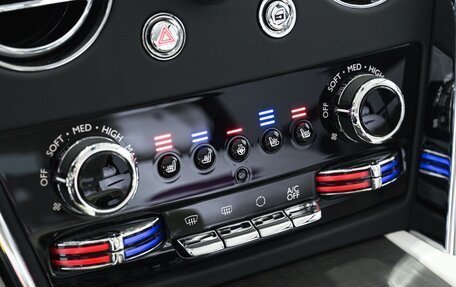 Rolls-Royce Cullinan, 2024 год, 49 900 000 рублей, 9 фотография