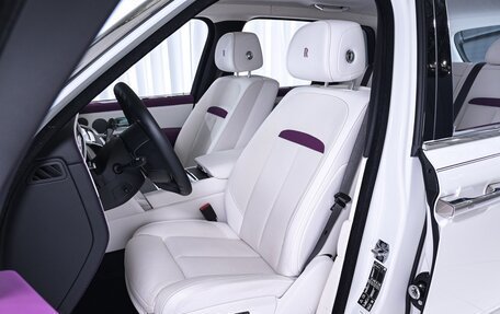 Rolls-Royce Cullinan, 2024 год, 49 900 000 рублей, 13 фотография