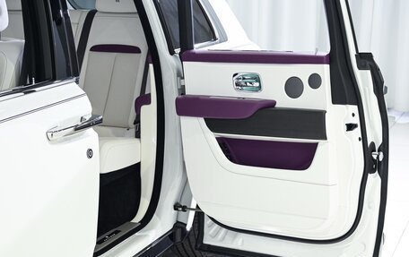 Rolls-Royce Cullinan, 2024 год, 49 900 000 рублей, 14 фотография