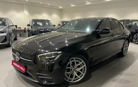 Mercedes-Benz E-Класс, 2020 год, 4 490 000 рублей, 1 фотография
