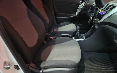 Hyundai Solaris II рестайлинг, 2013 год, 799 000 рублей, 11 фотография