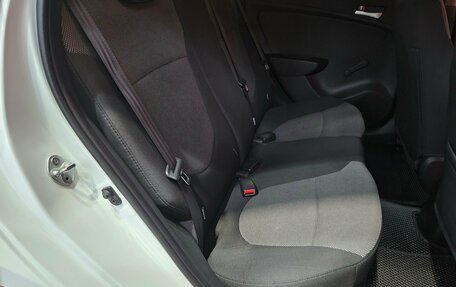 Hyundai Solaris II рестайлинг, 2013 год, 799 000 рублей, 12 фотография