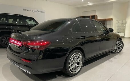 Mercedes-Benz E-Класс, 2020 год, 4 490 000 рублей, 6 фотография