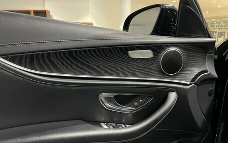 Mercedes-Benz E-Класс, 2020 год, 4 490 000 рублей, 23 фотография