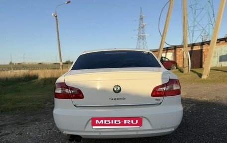 Skoda Superb III рестайлинг, 2012 год, 880 000 рублей, 8 фотография