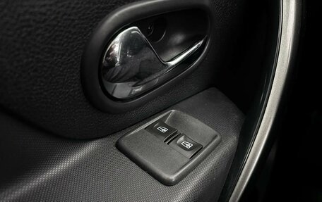 Renault Sandero II рестайлинг, 2016 год, 925 000 рублей, 16 фотография