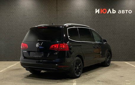 Volkswagen Sharan II, 2012 год, 1 425 000 рублей, 5 фотография