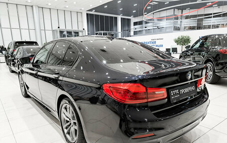 BMW 5 серия, 2017 год, 2 990 000 рублей, 8 фотография