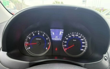 Hyundai Solaris II рестайлинг, 2013 год, 690 000 рублей, 14 фотография