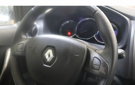 Renault Sandero II рестайлинг, 2017 год, 810 000 рублей, 8 фотография
