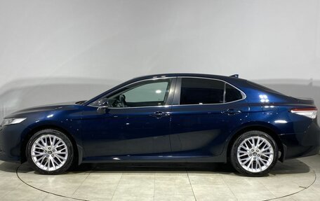 Toyota Camry, 2019 год, 2 590 000 рублей, 11 фотография