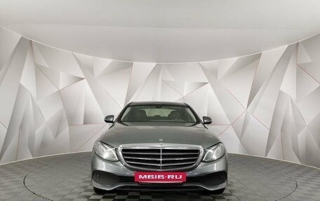 Mercedes-Benz E-Класс, 2018 год, 1 745 000 рублей, 6 фотография