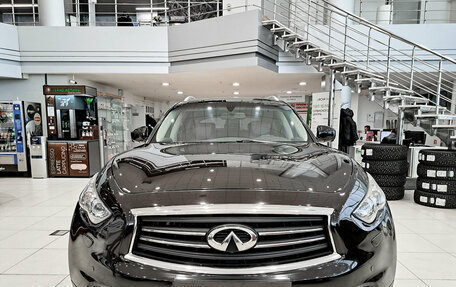 Infiniti QX70, 2013 год, 1 650 000 рублей, 2 фотография