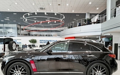 Infiniti QX70, 2013 год, 1 650 000 рублей, 10 фотография