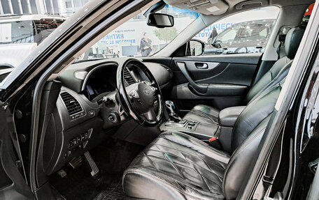 Infiniti QX70, 2013 год, 1 650 000 рублей, 20 фотография