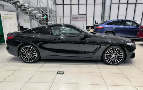 BMW 8 серия, 2019 год, 6 050 000 рублей, 5 фотография