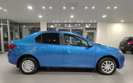 Renault Logan II, 2022 год, 990 000 рублей, 8 фотография